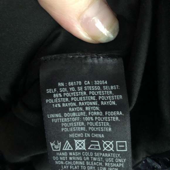 ⭕️ PRICE FIRM Anthropologie Leifsdottir Size Large Blue Sequin Top - Picture 7 of 7